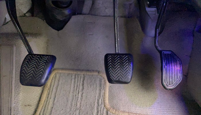 2013 Toyota Corolla Altis D 4D G, Diesel, Manual, 37,277 km, Pedals