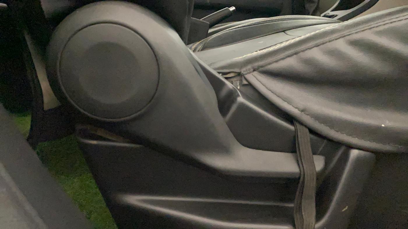 2022 Maruti New Wagon-R VXI 1.0, Petrol, Manual, 57,070 km, Driver Side Adjustment Panel
