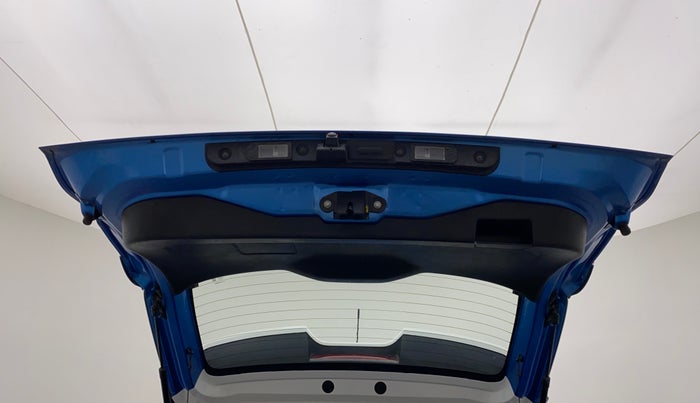 2021 Nissan MAGNITE XV DUAL TONE, Petrol, Manual, 16,936 km, Boot Door Open