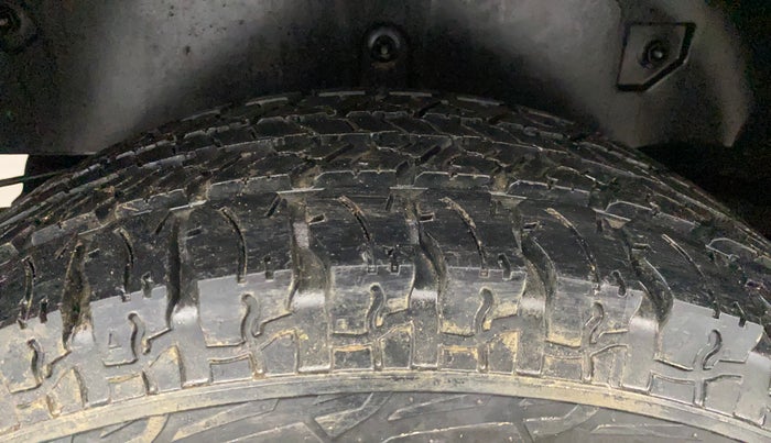 2022 Mahindra Thar LX PETROL HT 4WD AT, Petrol, Automatic, 20,628 km, Right Rear Tyre Tread