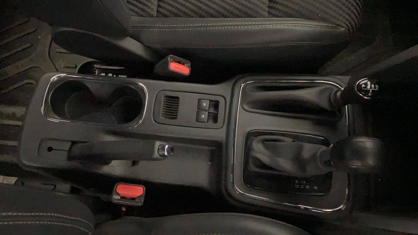 2022 Mahindra Thar LX PETROL HT 4WD AT, Petrol, Automatic, 20,628 km, Gear Lever
