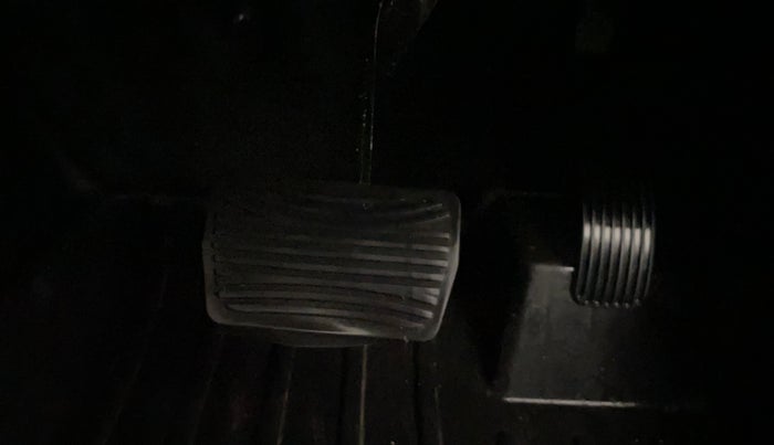 2022 Mahindra Thar LX PETROL HT 4WD AT, Petrol, Automatic, 20,628 km, Pedals