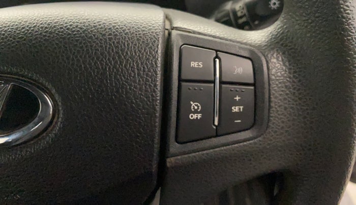 2022 Mahindra Thar LX PETROL HT 4WD AT, Petrol, Automatic, 20,628 km, Adaptive Cruise Control