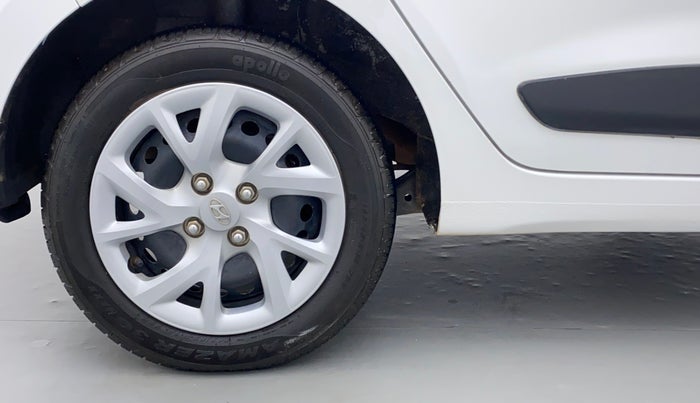 2019 Hyundai Grand i10 MAGNA 1.2 VTVT, Petrol, Manual, 15,958 km, Right Rear Wheel