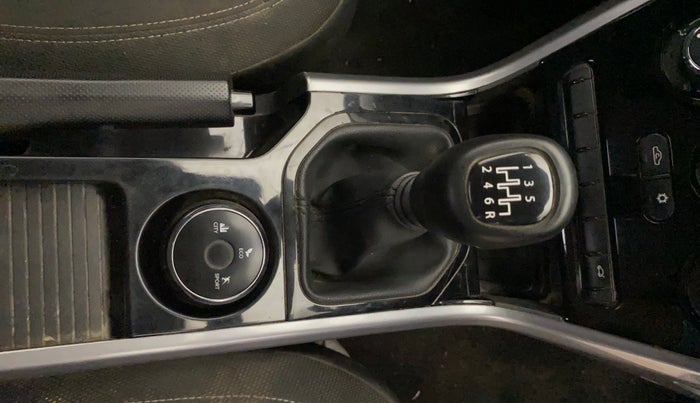 2023 Tata NEXON XM PLUS SUNROOF PETROL, Petrol, Manual, 32,145 km, Gear Lever