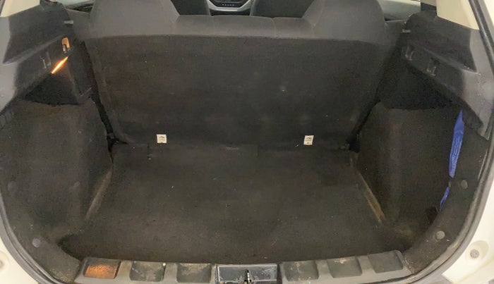 2023 Tata NEXON XM PLUS SUNROOF PETROL, Petrol, Manual, 32,145 km, Boot Inside