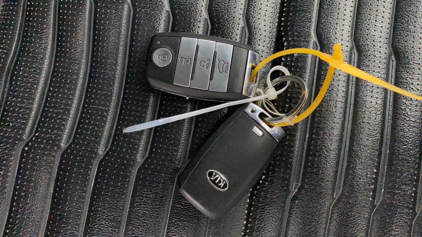 2020 KIA SONET GTX PLUS 1.0 DCT, Petrol, Automatic, 87,545 km, Key Close Up