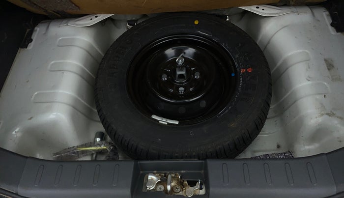 2019 Maruti Alto 800 LXI, Petrol, Manual, 29,453 km, Spare Tyre