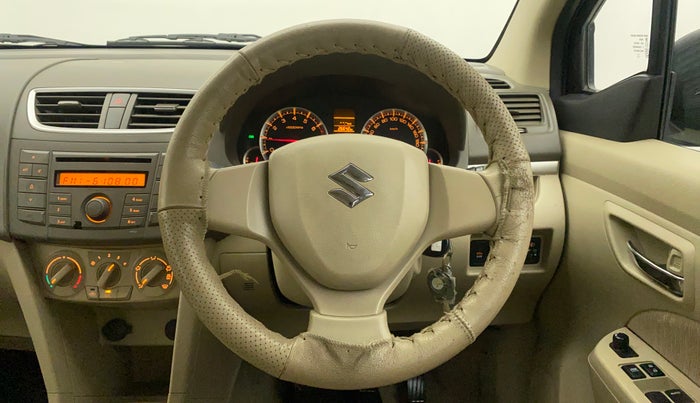 2013 Maruti Ertiga VXI CNG, CNG, Manual, 26,642 km, Steering Wheel Close Up