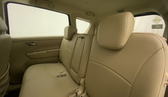 2013 Maruti Ertiga VXI CNG, CNG, Manual, 26,642 km, Right Side Rear Door Cabin