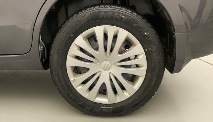 2013 Maruti Ertiga VXI CNG, CNG, Manual, 26,642 km, Left Rear Wheel