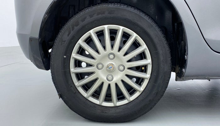 2014 Maruti Swift VXI D, Petrol, Manual, 55,242 km, Right Rear Wheel