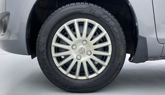 2014 Maruti Swift VXI D, Petrol, Manual, 55,242 km, Left Front Wheel