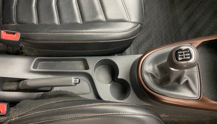 2020 Hyundai AURA SX 1.2, Petrol, Manual, 87,522 km, Gear Lever