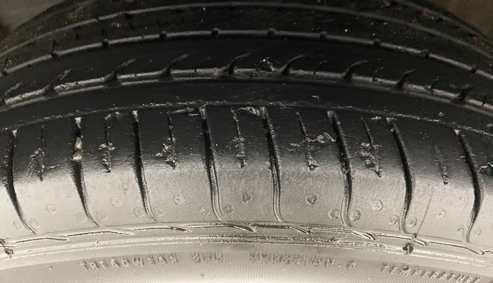 2016 Honda BR-V 1.5 i-VTEC S, Petrol, Manual, 93,401 km, Left Front Tyre Tread