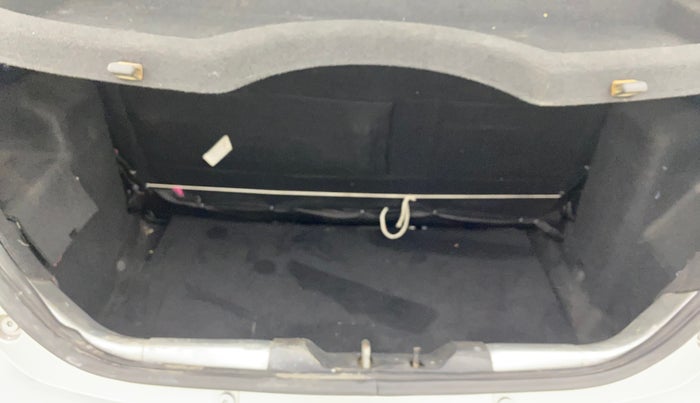 2016 Tata Tiago XZ PETROL, Petrol, Manual, 40,949 km, Boot Inside