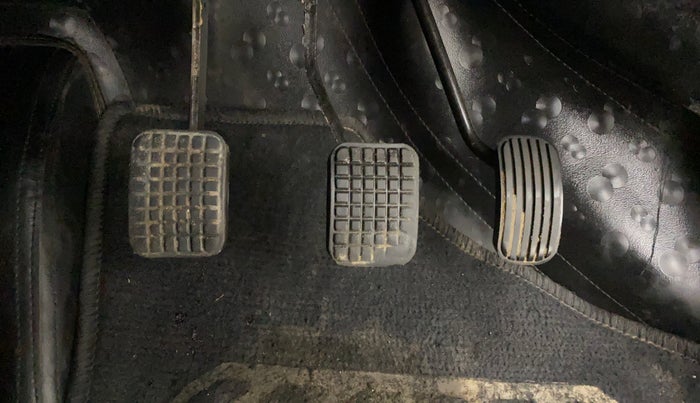 2016 Tata Tiago XZ PETROL, Petrol, Manual, 40,949 km, Pedals