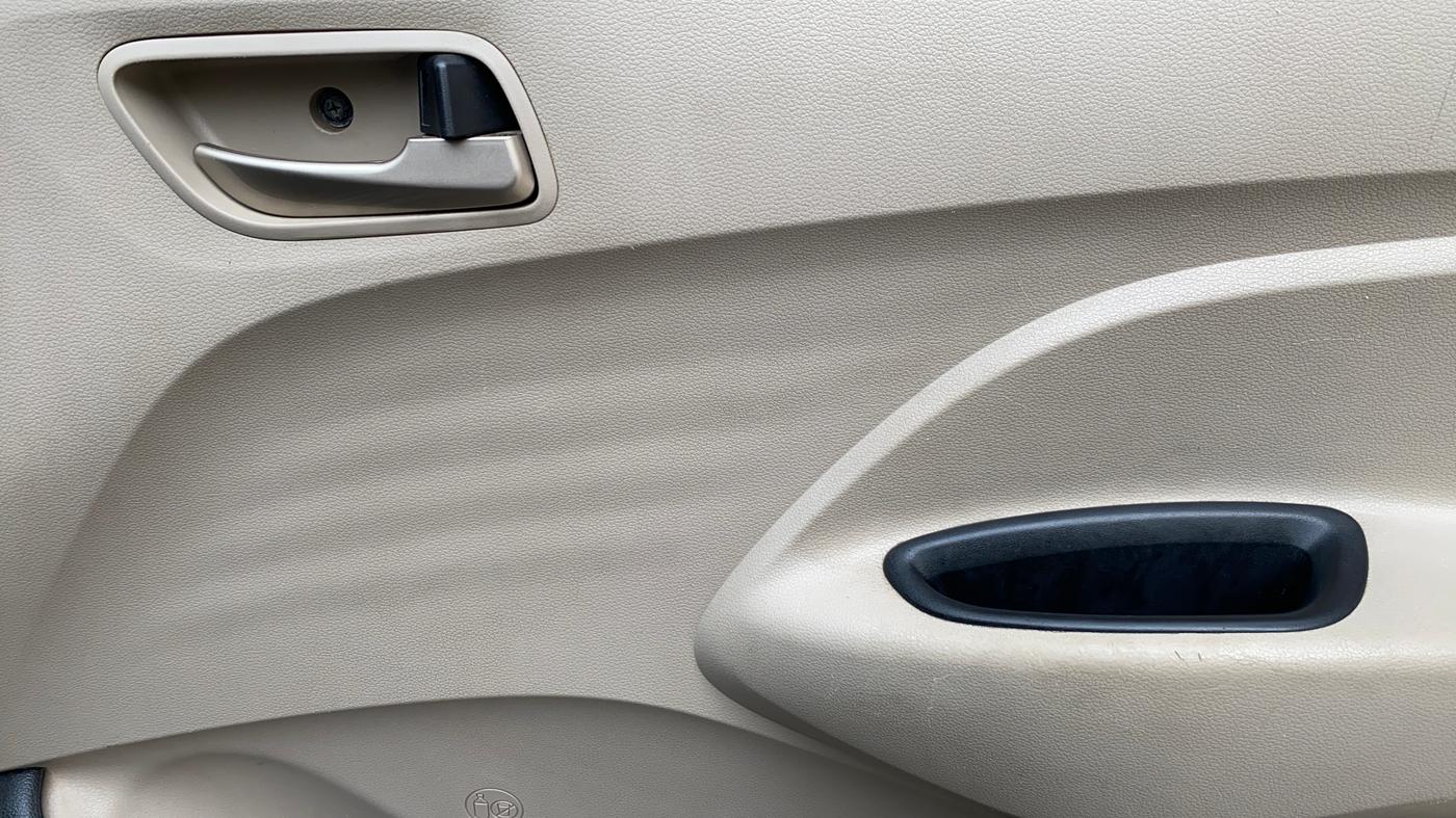 2020 Hyundai NEW SANTRO SPORTZ AMT, Petrol, Automatic, 77,323 km, Driver Side Door Panels Control