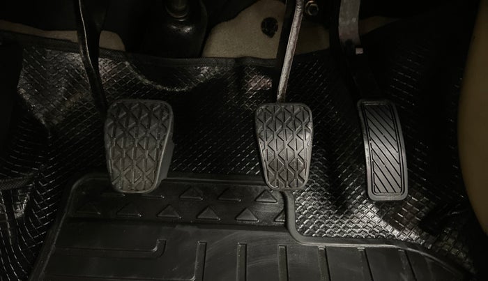 2016 Ford Figo Aspire 1.2 TITANIUM PETROL, Petrol, Manual, 29,743 km, Pedals