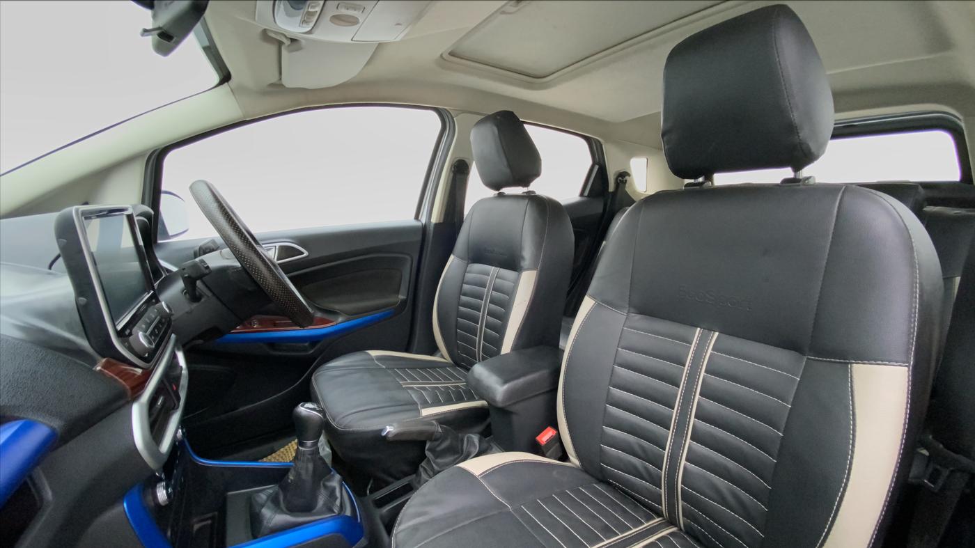 2018 Ford Ecosport 1.5 TITANIUM SIGNATURE TI VCT (SUNROOF), Petrol, Manual, 46,924 km, Right Side Front Door Cabin