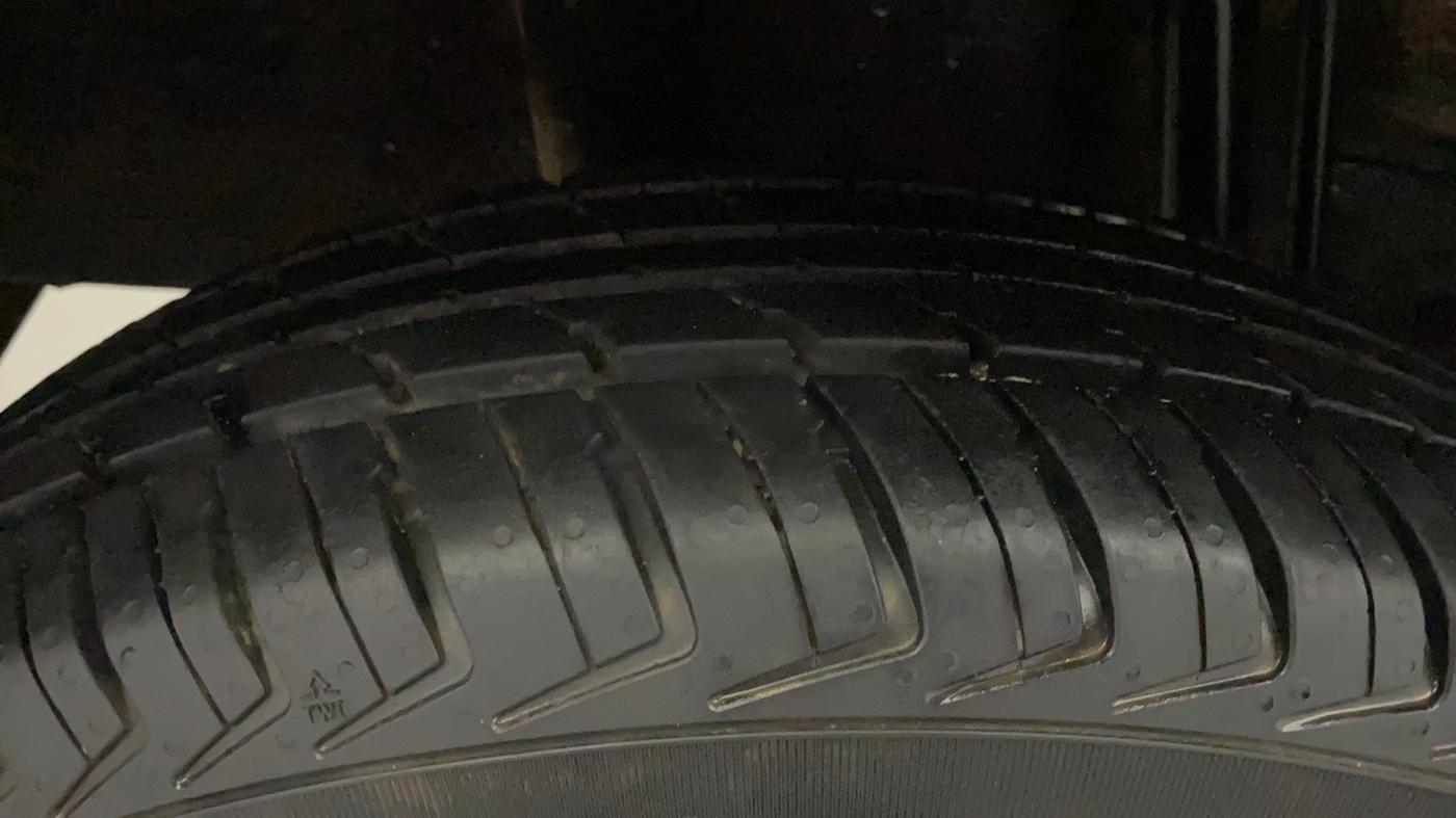 2018 Datsun Redi Go A, Petrol, Manual, 41,842 km, Right Rear Tyre Tread