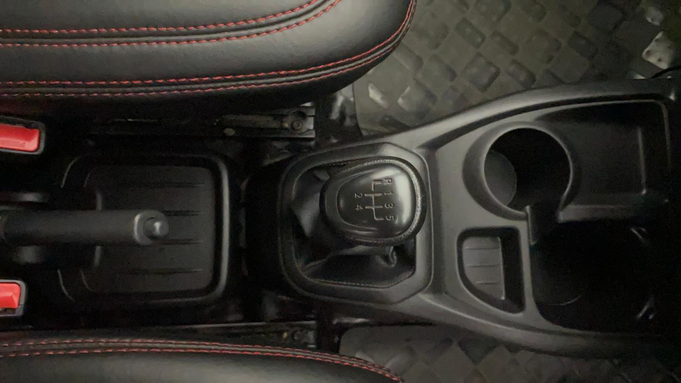 2018 Datsun Redi Go A, Petrol, Manual, 41,842 km, Gear Lever
