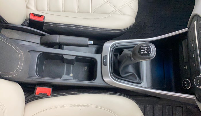 2021 Tata ALTROZ XZ DIESEL, Diesel, Manual, 75,831 km, Gear Lever