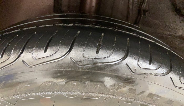 2021 Tata ALTROZ XZ DIESEL, Diesel, Manual, 75,831 km, Right Rear Tyre Tread