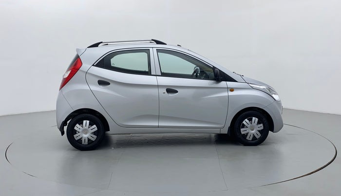 2017 Hyundai Eon ERA PLUS, Petrol, Manual, 17,806 km, Right Side