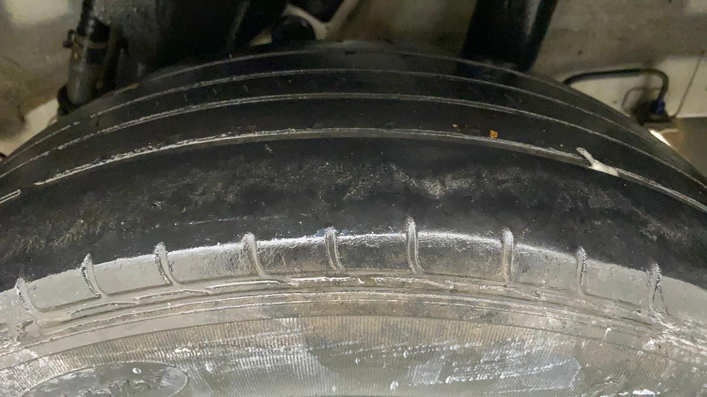 2022 Hyundai VENUE S 1.2, Petrol, Manual, 94,311 km, Left Rear Tyre Tread