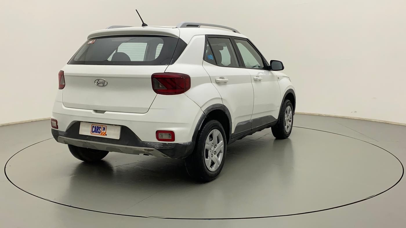 2022 Hyundai VENUE S 1.2, Petrol, Manual, 94,311 km, Right Back Diagonal