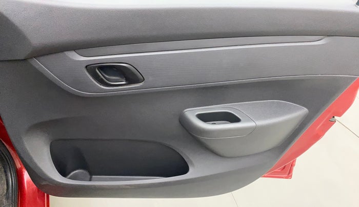 2015 Renault Kwid RXT 0.8, Petrol, Manual, 49,788 km, Driver Side Door Panels Control