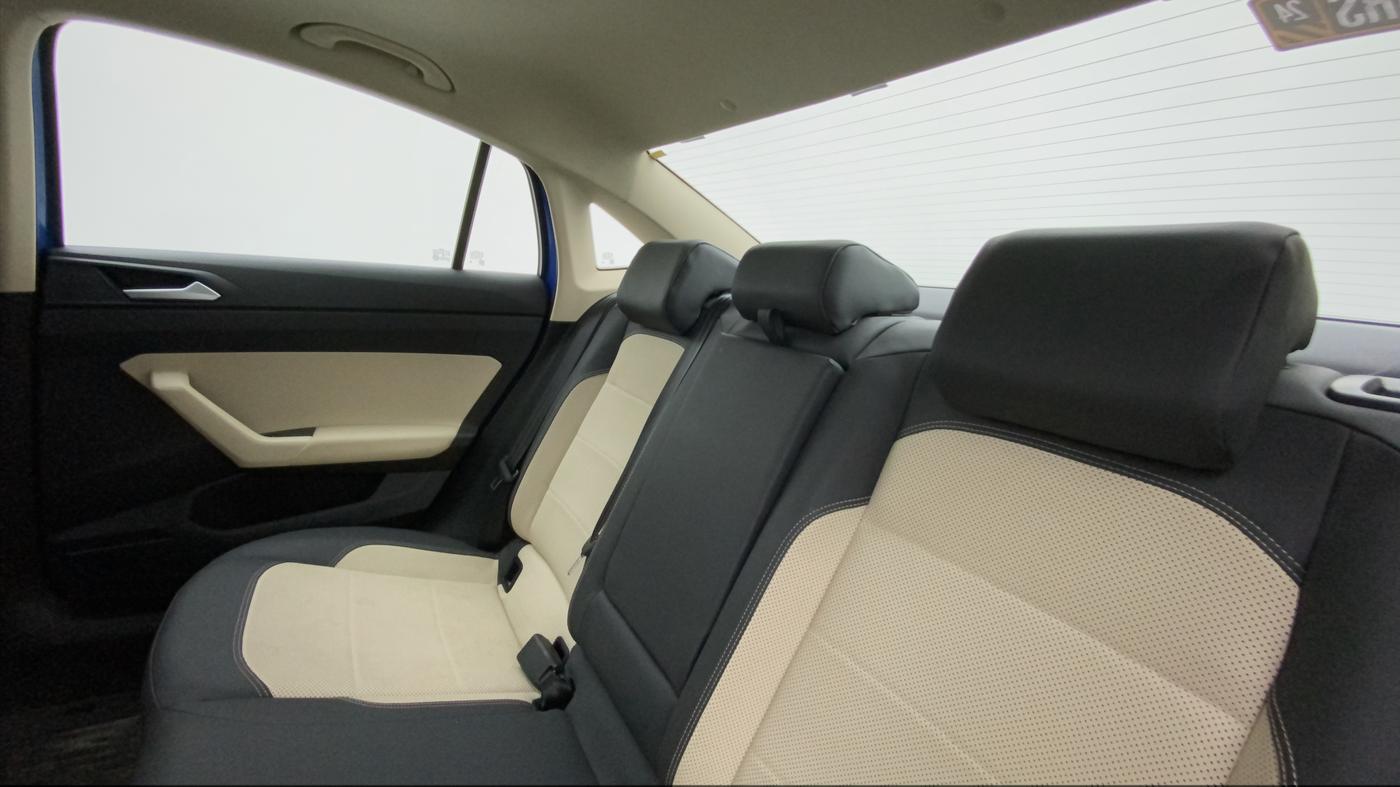 2023 Volkswagen VIRTUS TOPLINE TSI 1.0 AT, Petrol, Automatic, 14,544 km, Right Side Rear Door Cabin
