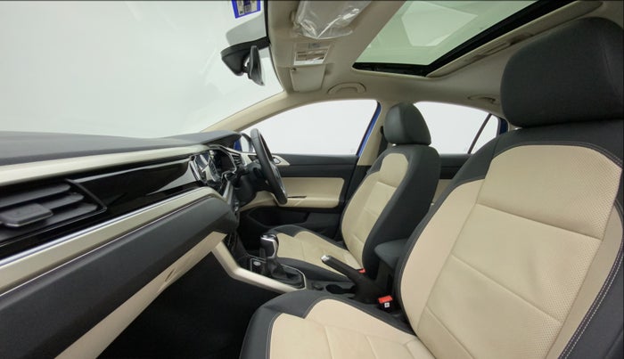 2023 Volkswagen VIRTUS TOPLINE TSI 1.0 AT, Petrol, Automatic, 14,544 km, Right Side Front Door Cabin
