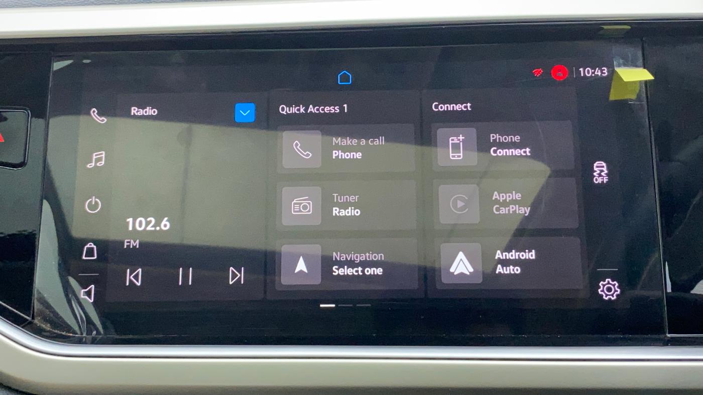 2023 Volkswagen VIRTUS TOPLINE TSI 1.0 AT, Petrol, Automatic, 14,544 km, Infotainment System
