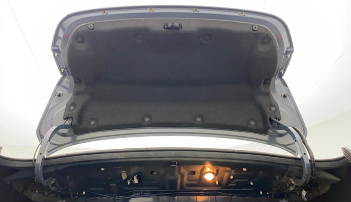 2020 Maruti Ciaz ALPHA 1.5 AT VTVT SHVS, Petrol, Manual, 35,311 km, Boot Open Door