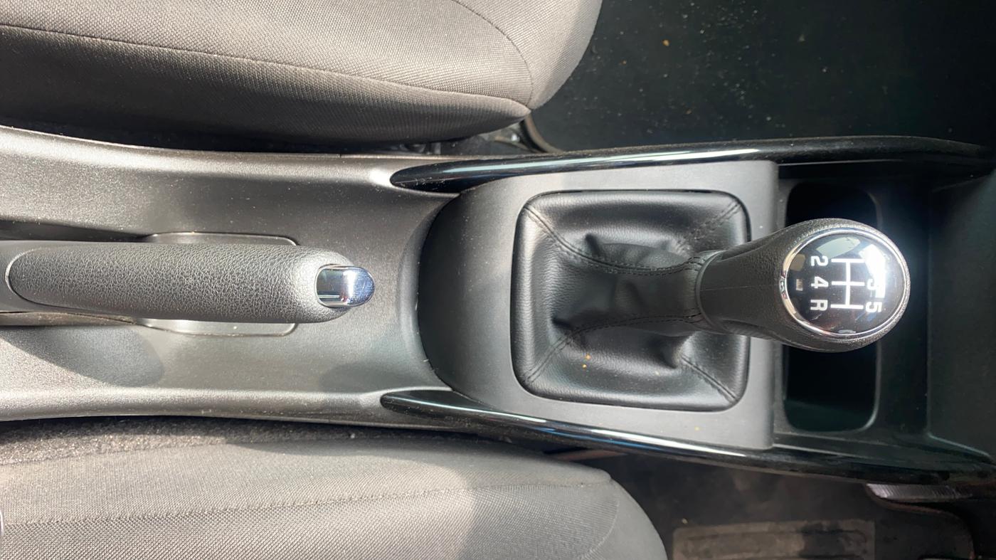 2022 Toyota Glanza V, Petrol, Manual, 26,462 km, Gear Lever