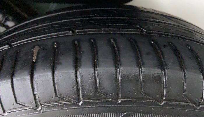 2018 Maruti IGNIS DELTA 1.2 K12, Petrol, Manual, 84,669 km, Left Rear Tyre Tread
