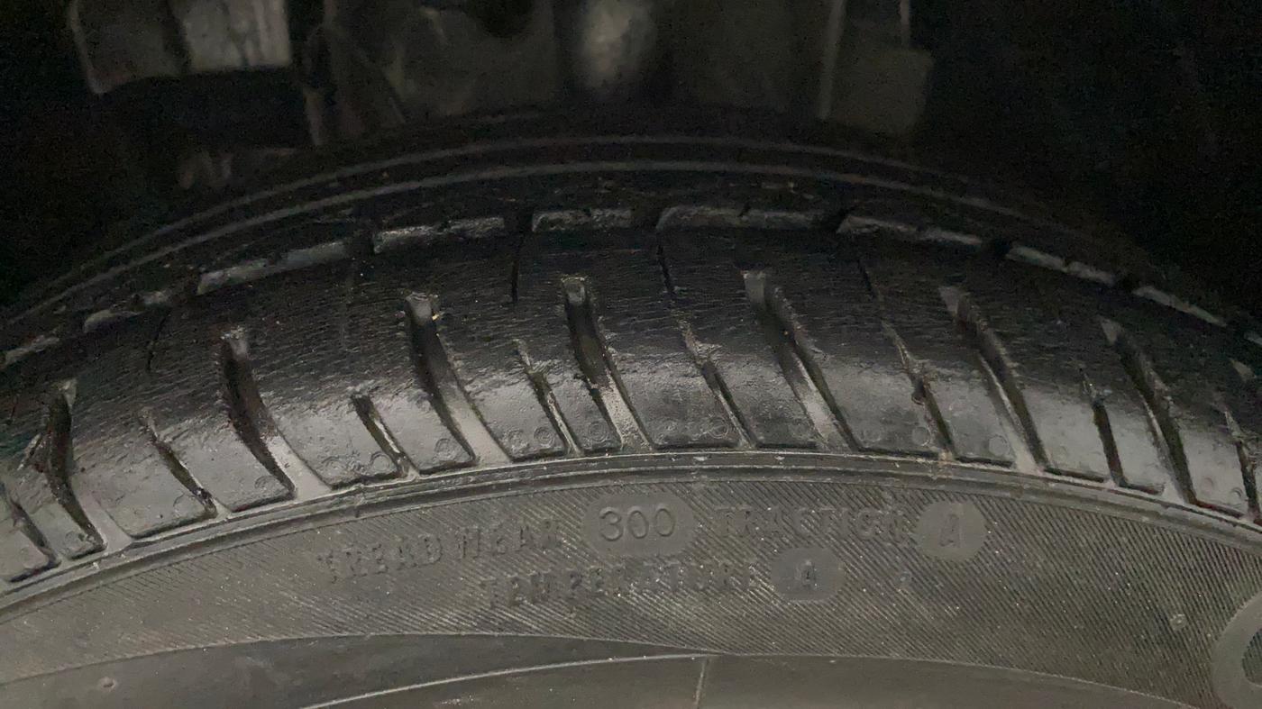 2018 Tata Tiago XZ PETROL, Petrol, Manual, 1,81,325 km, Left Front Tyre Tread