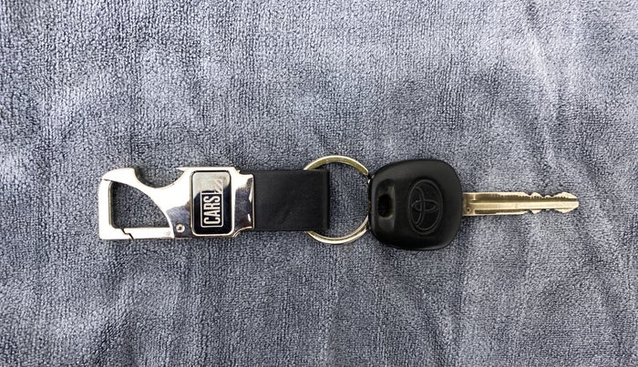 2012 Toyota Etios Liva GD, Diesel, Manual, 1,40,512 km, Key Close Up