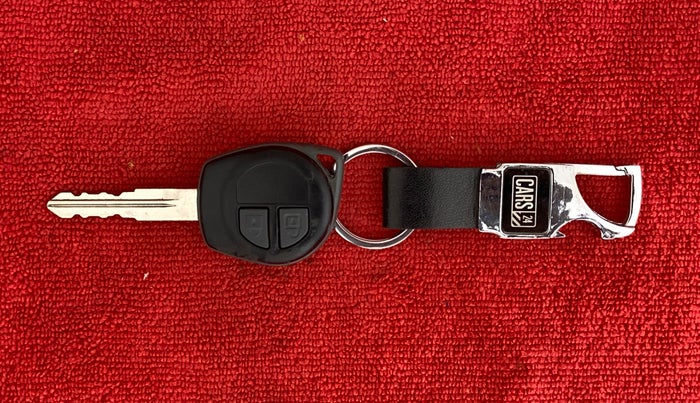 2012 Maruti Swift ZDI, Diesel, Manual, 99,323 km, Key Close Up
