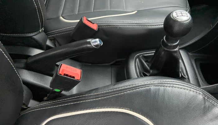 2012 Maruti Swift ZDI, Diesel, Manual, 99,323 km, Gear Lever