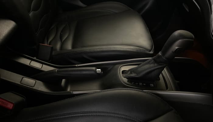 2020 Toyota Glanza V CVT, Petrol, Automatic, 35,285 km, Gear Lever