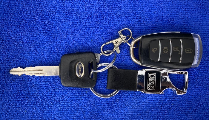 2018 Datsun Go Plus T, Petrol, Manual, 12,424 km, Key Close Up