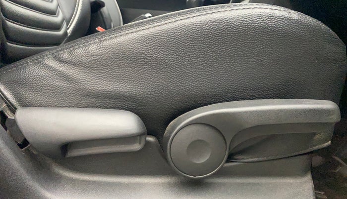 2022 Maruti Vitara Brezza ZXI PLUS, Petrol, Manual, 42,281 km, Driver Side Adjustment Panel