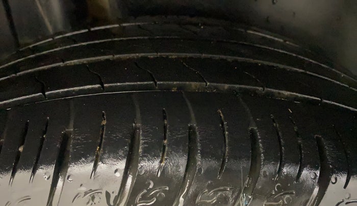 2022 Maruti Vitara Brezza ZXI PLUS, Petrol, Manual, 42,281 km, Right Rear Tyre Tread