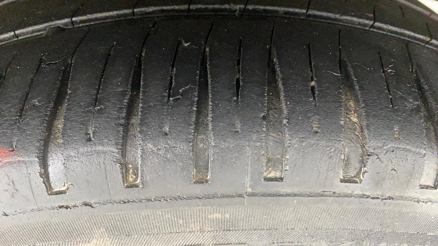 2014 Honda Brio S MT, Petrol, Manual, 69,819 km, Left Rear Tyre Tread