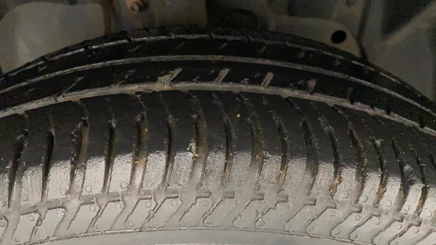 2017 Ford Ecosport TREND+ 1.5L DIESEL, Diesel, Manual, 36,079 km, Right Front Tyre Tread