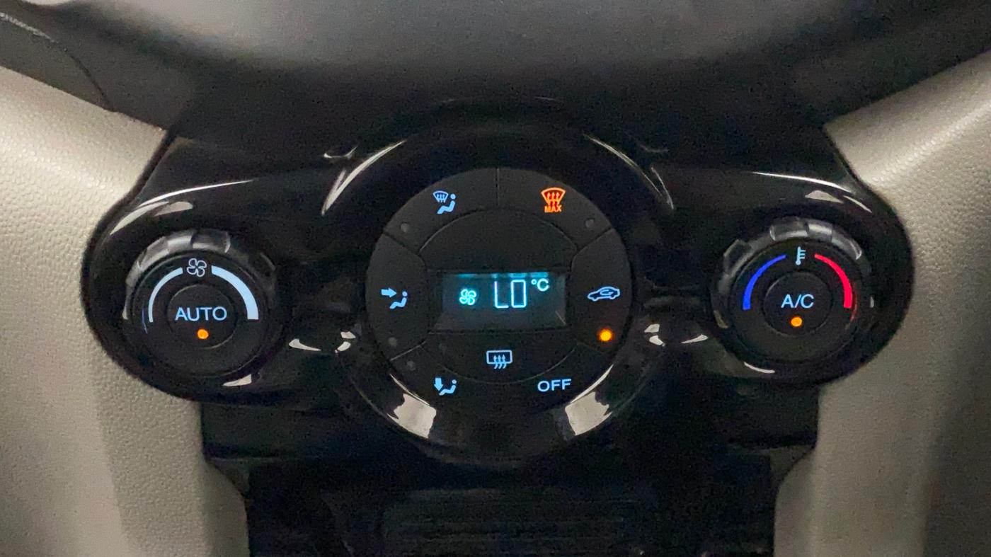 2017 Ford Ecosport TREND+ 1.5L DIESEL, Diesel, Manual, 36,079 km, Automatic Climate Control