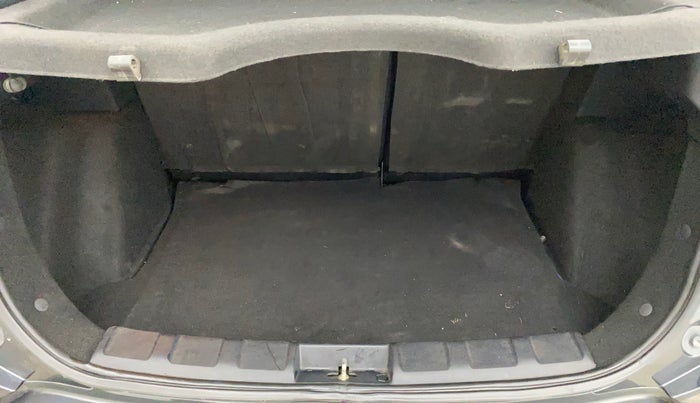 2019 Tata NEXON XZ PLUS PETROL, Petrol, Manual, 66,608 km, Boot Inside